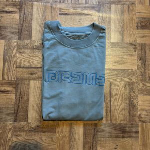 Playera Lisa Gris Drama